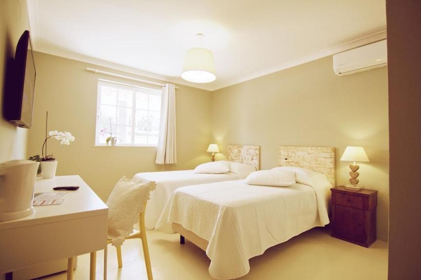 Lagos Suite Luaran gambar