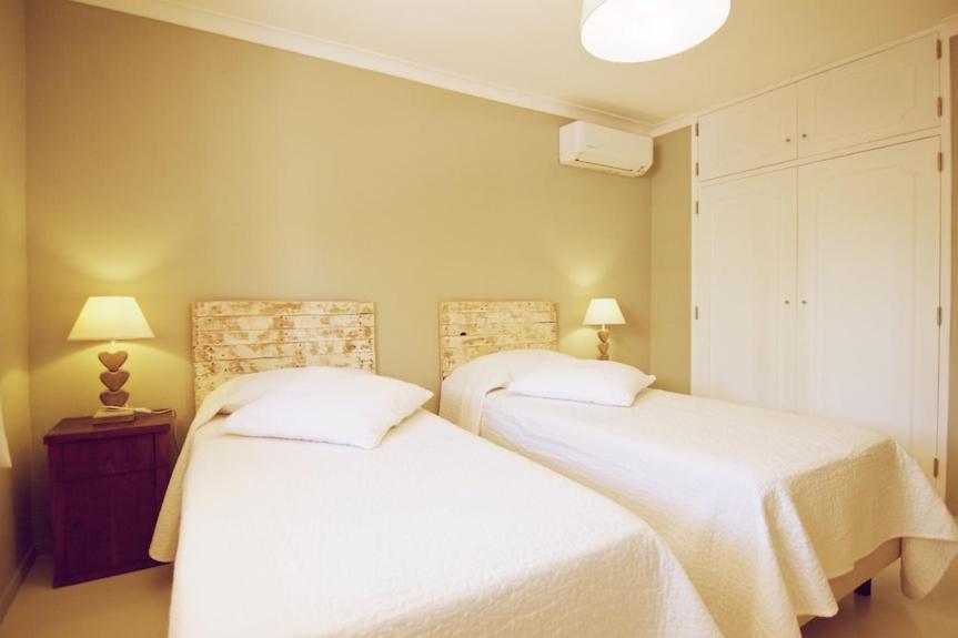 Lagos Suite Luaran gambar