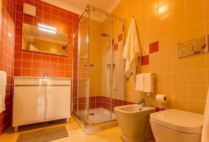 Lagos Suite Luaran gambar