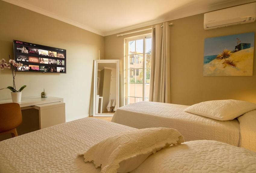 Lagos Suite Luaran gambar